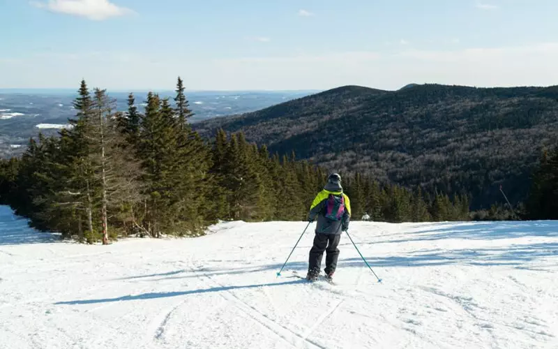 Praticante de esqui em Mount Snow